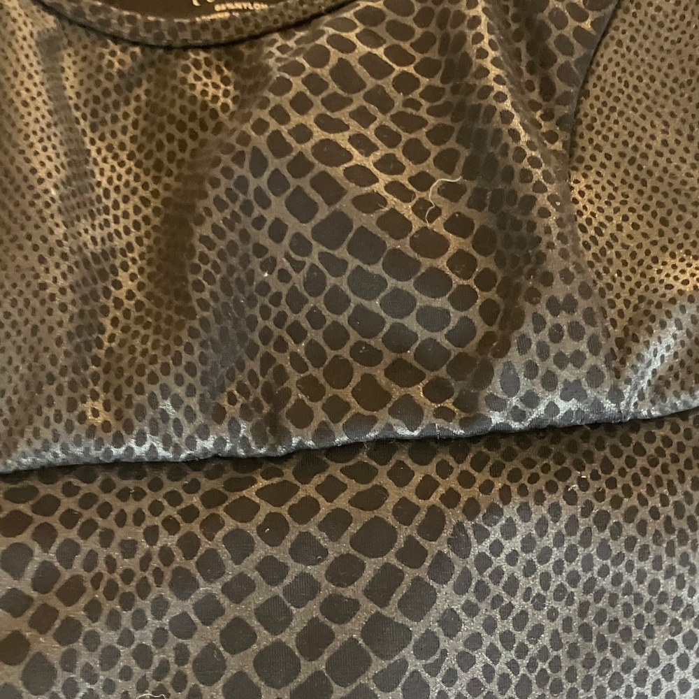 SET 3 piece Black Snake Print Leggings - Picture 10 of 16